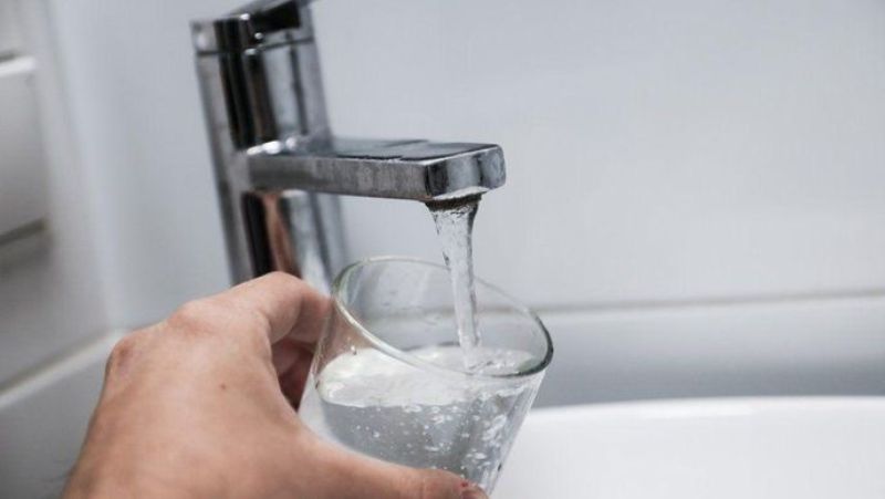 Bilim insanları: Günde 2 litre su ihtiyaçtan fazla