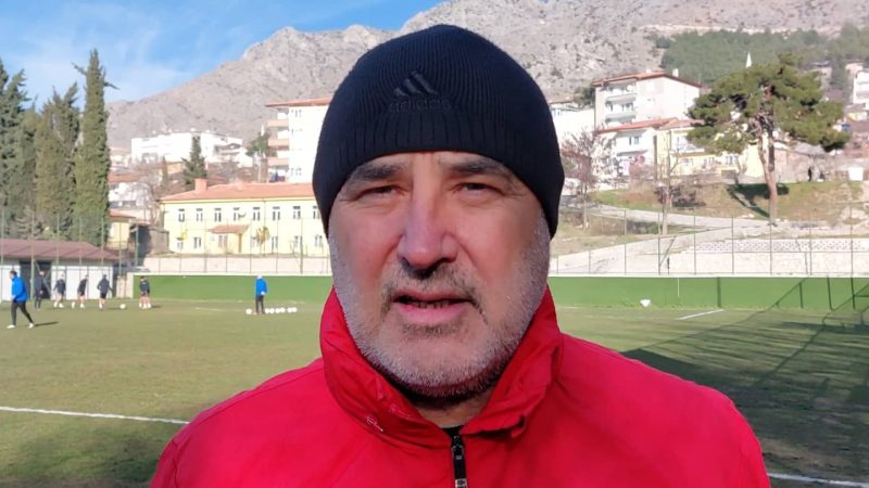 Amasyaspor FK Teknik Direktörü Erdal Alpaslan Taraftarlara Teşekkür Etti