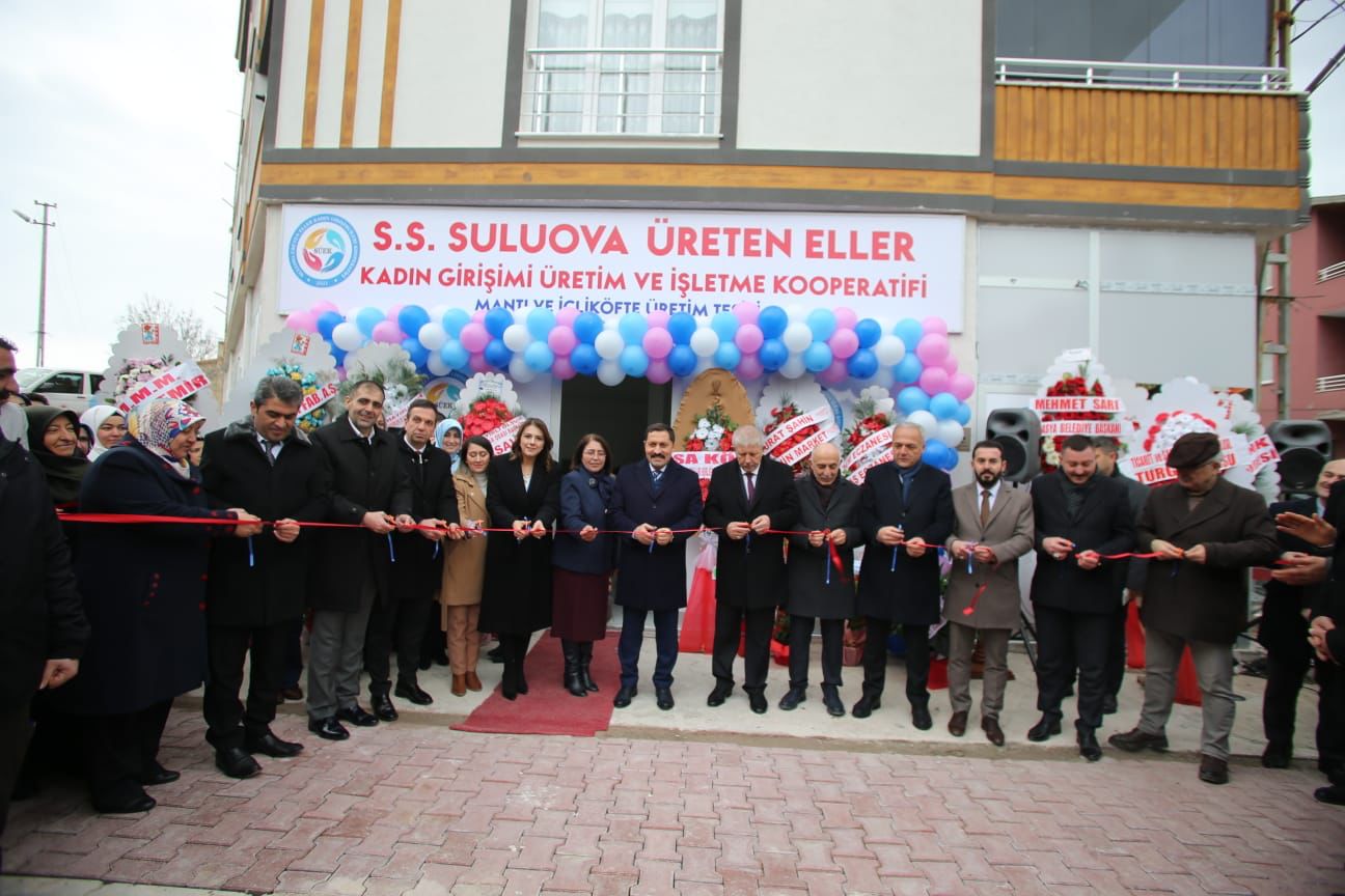 Vali Mustafa Masatlı Suluova Üreten Eller Kadın Kooperatifinin Açılışını Gerçekleştirdi