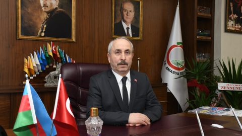Belediye Başkanı Dr. Bayram Çelik, Öğretmenler Gününü Kutladı