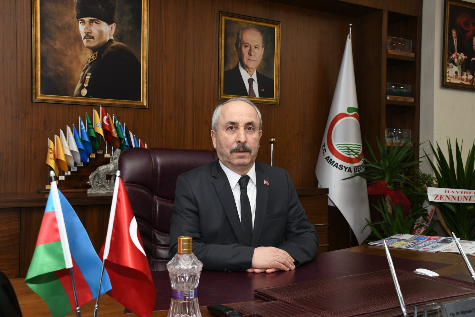 Belediye Başkanı Dr. Bayram Çelik, Öğretmenler Gününü Kutladı