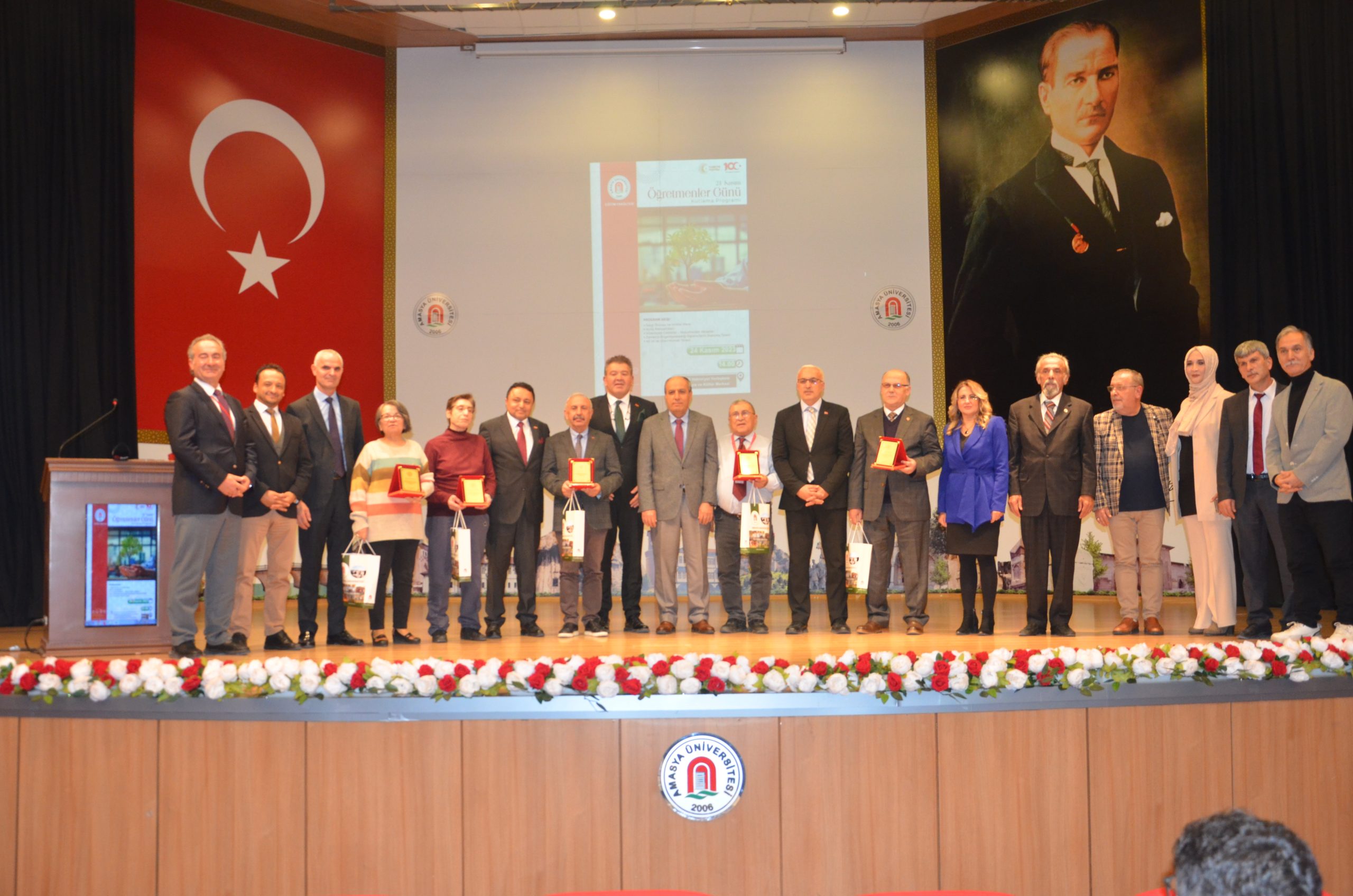 Amasya Üniversitesi’nde 50 Yıl Sonra Mezuniyet Sevinci Yaşandı
